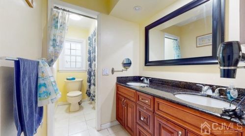 50 Summer St, Edison NJ 08820-2436 exterior