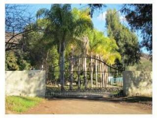 315 Stewart Canyon Rd, Fallbrook, CA 92028-9665