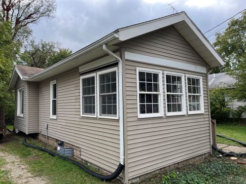 2135 Amherst Ave, Kalamazoo, MI 49008-3935