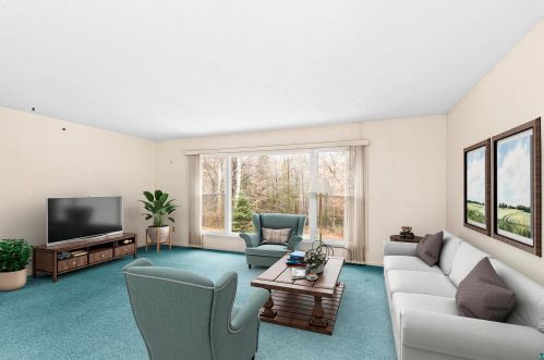 808 Arrowhead Rd, Duluth MN 55811-2207 exterior