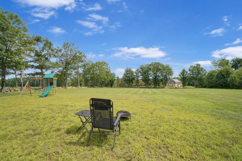 1038 Allen Rd, Concord NH 03304-5400 exterior