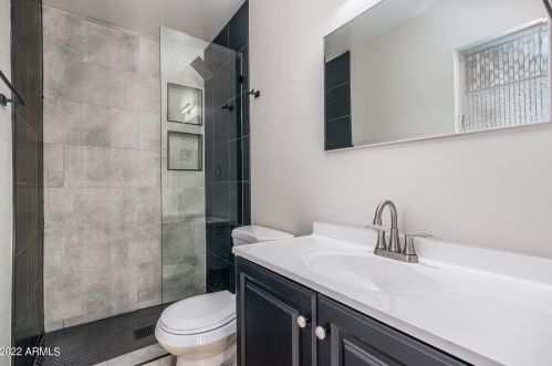 12431 30th Ave, Phoenix AZ  85029-2315 exterior