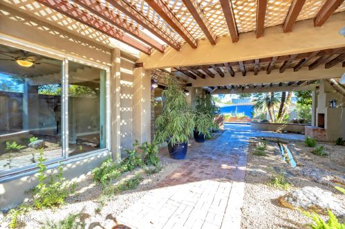 7217 13 Pl, Phoenix AZ 85014-1423 exterior