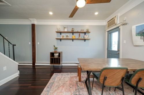 5133 Holmes St, Pittsburgh PA  15201-2433 exterior