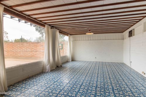 3380 Arroyo Chico, Tucson AZ  85716-5813 exterior