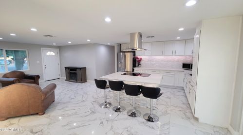 1826 73 Ave, Phoenix AZ 85033-2548 exterior