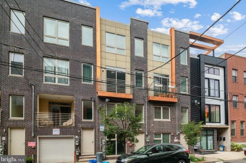 844 15th St, Philadelphia PA 19130-2218 exterior