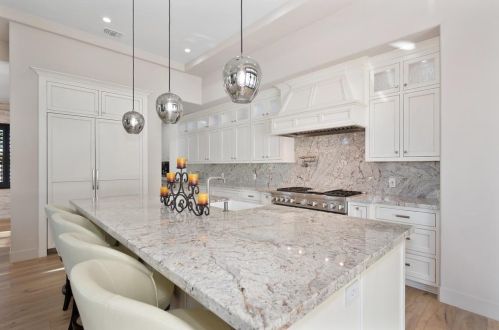 5263 Da Vinci Dr, Folsom CA 95762-5261 exterior