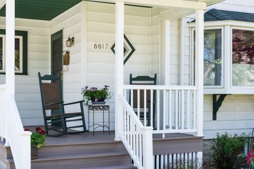 6617 Powell Pl, Milwaukee WI 53213-2980 exterior