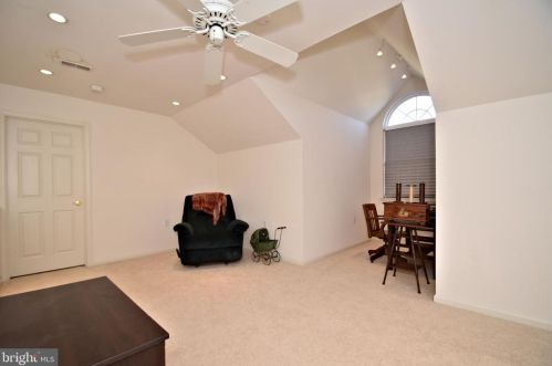 45 Villa Dr, Warminster PA 18974-3780 exterior