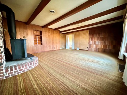 1031 Maynard Rd, Portland MI  48875-1223 exterior