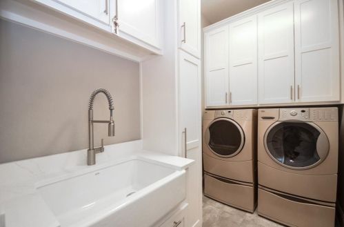 50 Sweet Creek Ln, Fulshear TX 77441-1527 exterior