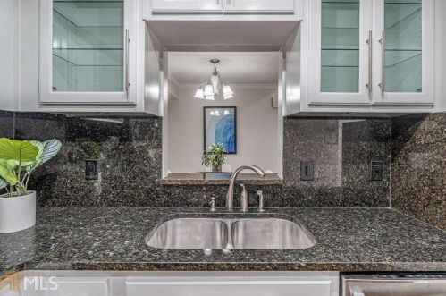 382 Mcgill Pl, Atlanta GA 30312-1074 exterior