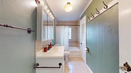 5721 Goener Ave, Saint Louis MO 63116-2234 exterior