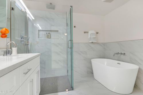 3753 Andora Dr, Phoenix AZ  85032-6611 exterior