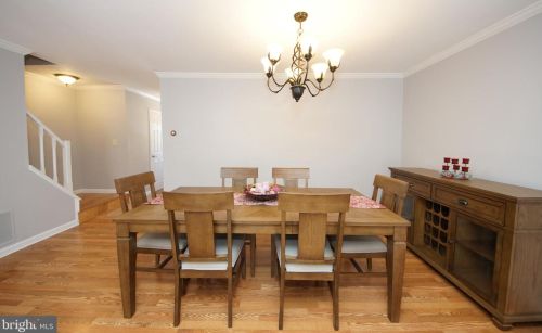 25 Jasmine Ct, Trenton NJ 08648-4808 exterior