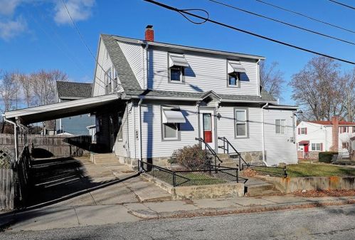 493 Olo St, Woonsocket RI  02895-4054 exterior