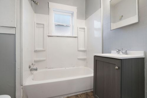 1312 Burdick St, Kalamazoo MI  49007-2553 exterior