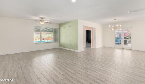 2032 Campbell Ave, Phoenix AZ  85015-4126 exterior