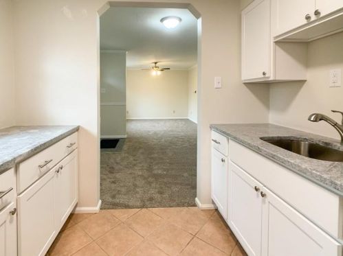 152 Bryant Dr, Pittsburgh PA 15235-4627 exterior