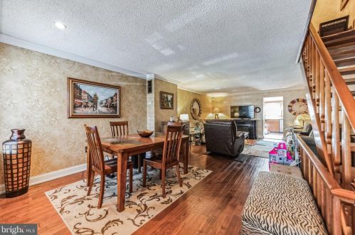 742 Johnston St, Philadelphia PA 19148-4943 exterior