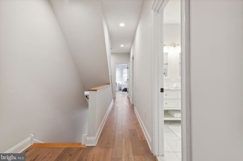 5010 Hazel Ave, Philadelphia PA  19143-1622 exterior