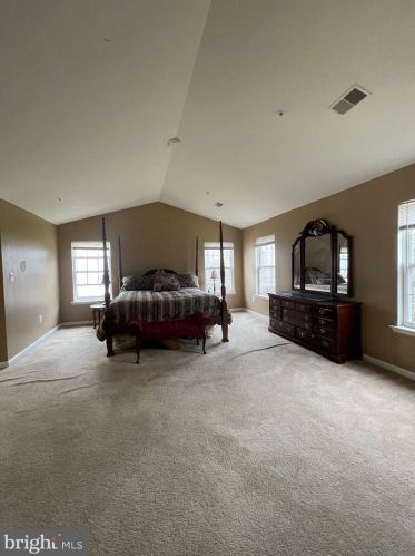 914 Strausberg St, Accokeek MD 20607-2845 exterior