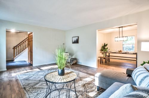 1202 Sprucebrook Dr, Kalamazoo MI 49048-5814 exterior