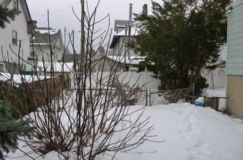 34 Urban St, Mount Vernon NY 10552-3211 exterior