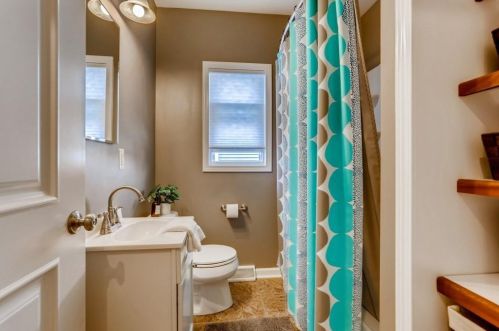 5239 Main St, Maple Plain MN 55359-9695 exterior