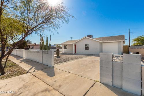 6044 5th Ave, Phoenix, AZ 85041-5750