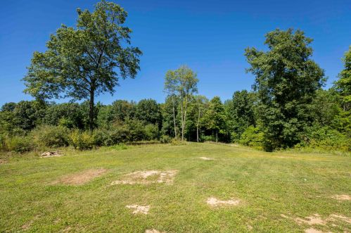 19780 Chain Lk St, Cassopolis MI 49031-9538 exterior