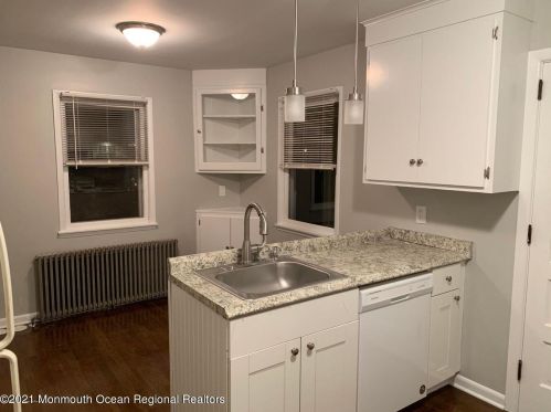 39 Lennox Ave, Locust NJ  07760-1506 exterior