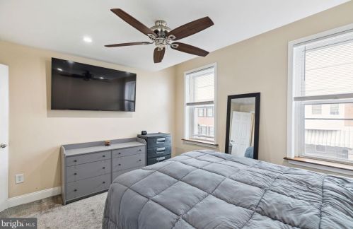 326 Jackson St, Philadelphia PA 19145-3617 exterior