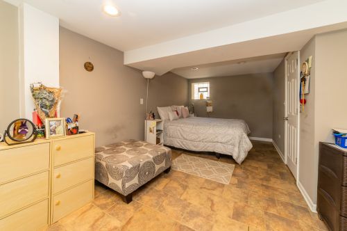 8237 Bishop St, Chicago IL 60620-3925 exterior