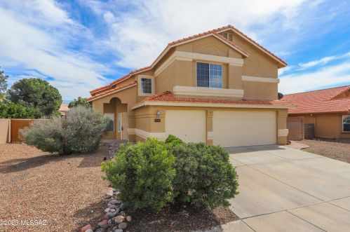7637 Gooseberry Way, Tucson, AZ 85747-5341