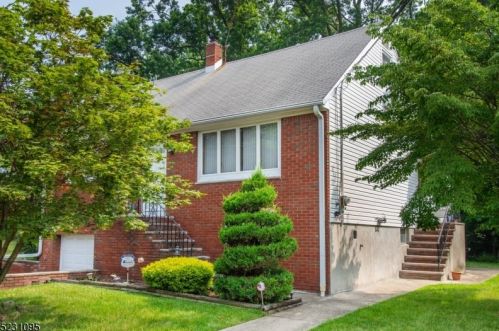 320 Boyle Ave, Paterson, NJ 07512-2162