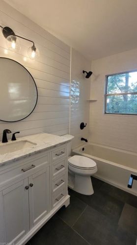 3461 19 Ave, Naples FL 34117-6135 exterior