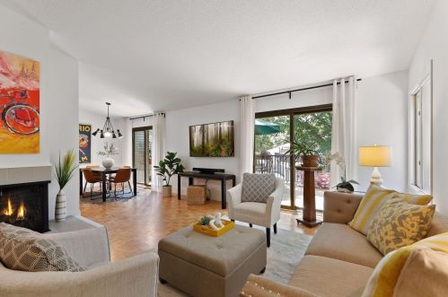 4393 Arden View Ct, Saint Paul, MN 55112-1946