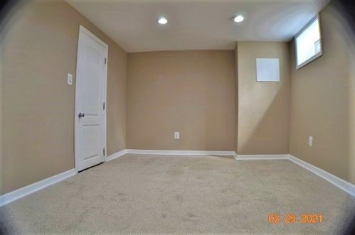 9918 Bensley Ave, Chicago IL 60617-6129 exterior