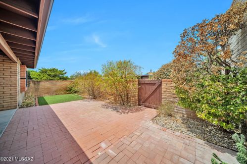 9055 Calle Diego, Tucson, AZ 85710-7348