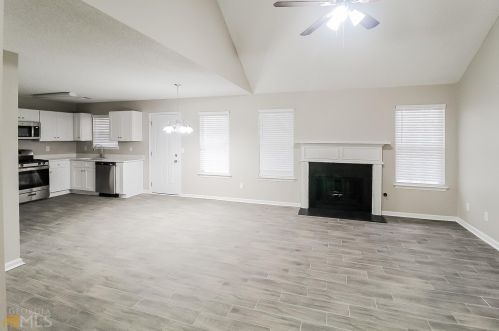 2794 Rambling Way, Lithonia GA  30058-5715 exterior