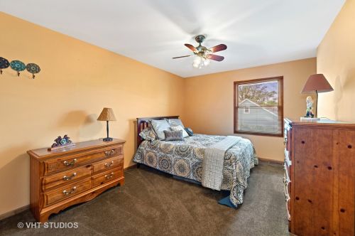 526 Evergreen, Elmhurst IL exterior