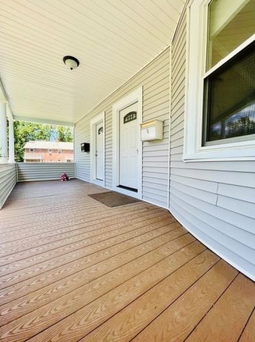 80 Central Ave, Newton MA 02460-1714 exterior