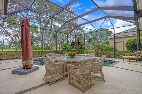 9328 Scarborough Ct, Fort Pierce FL  34986-3360 exterior