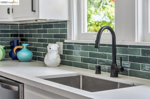 844 Peralta, Berkeley CA 94706-2117 exterior