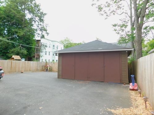 87 Euclid Ave, Springfield MA  01108-1725 exterior