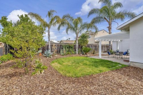 501 Crosslees Dr, San Jose CA  95111-1828 exterior