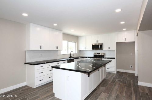 14616 28th Pl, Phoenix AZ  85032-5001 exterior