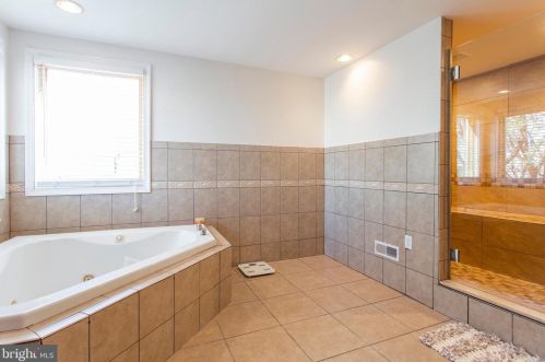 1641 2nd St, Philadelphia PA 19148-1945 exterior